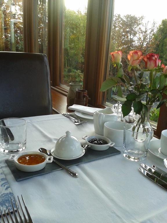 Bed and Breakfast Moor View Инглтон Экстерьер фото